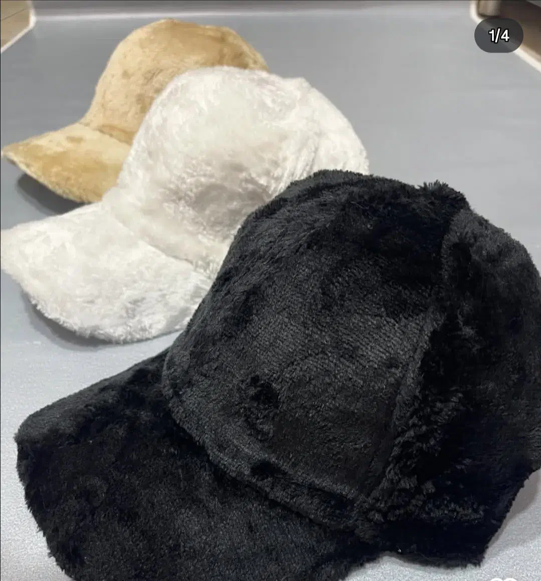 کلاه خز|لباس|پارس‌آباد, |دیوار