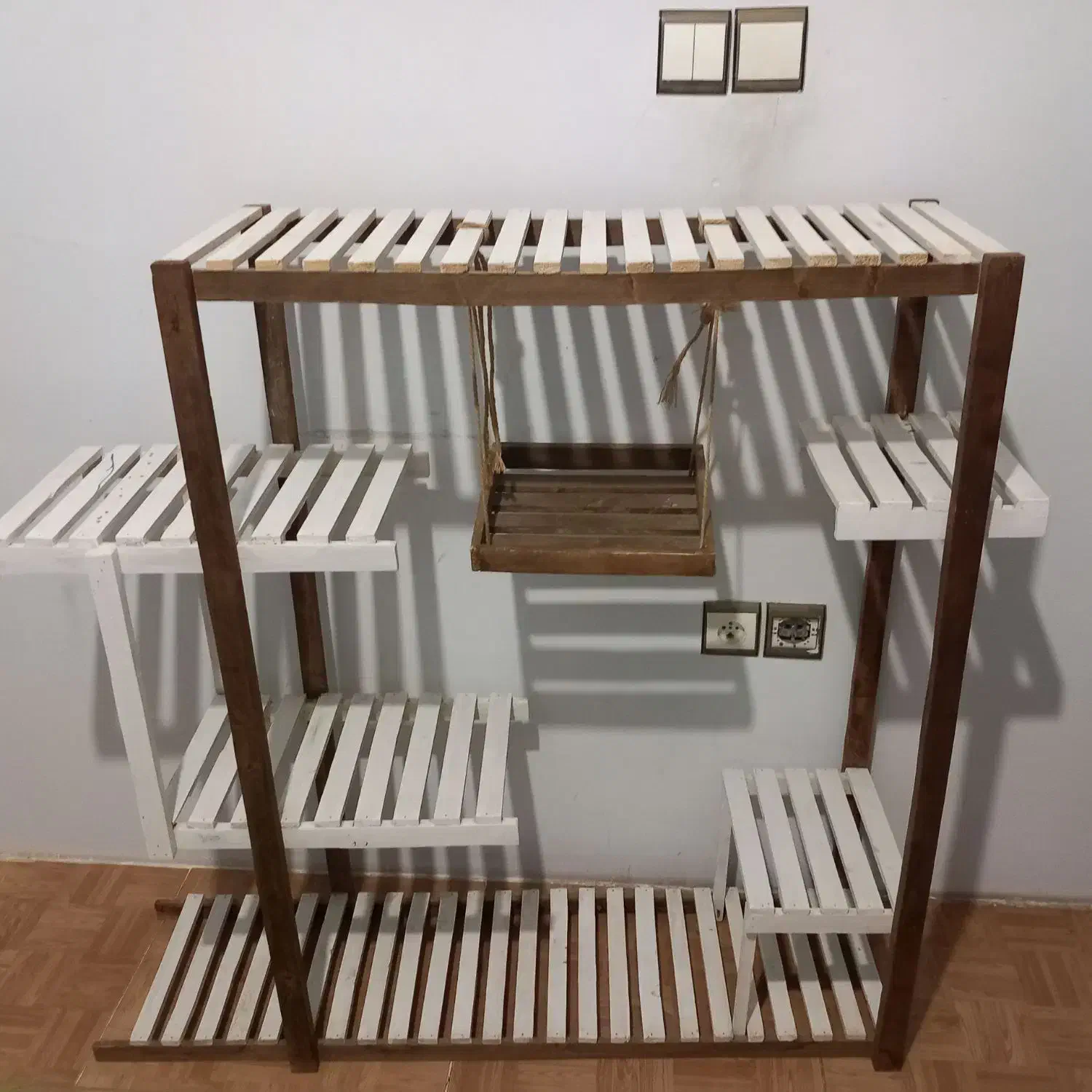 پایه گلدان|گل و گیاه طبیعی|بجنورد, |دیوار