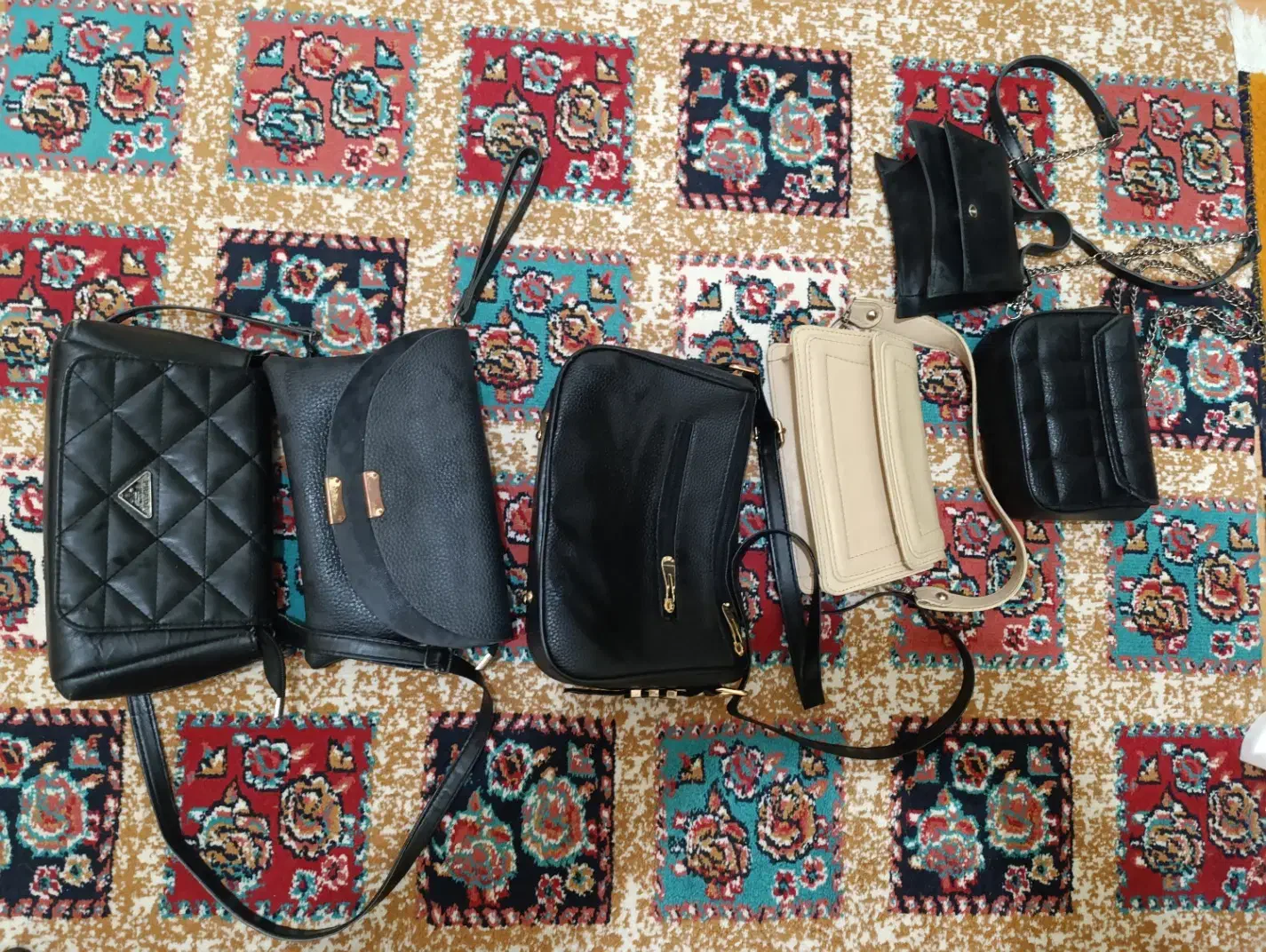 کیف|کیف، کفش، کمربند|آستارا, |دیوار