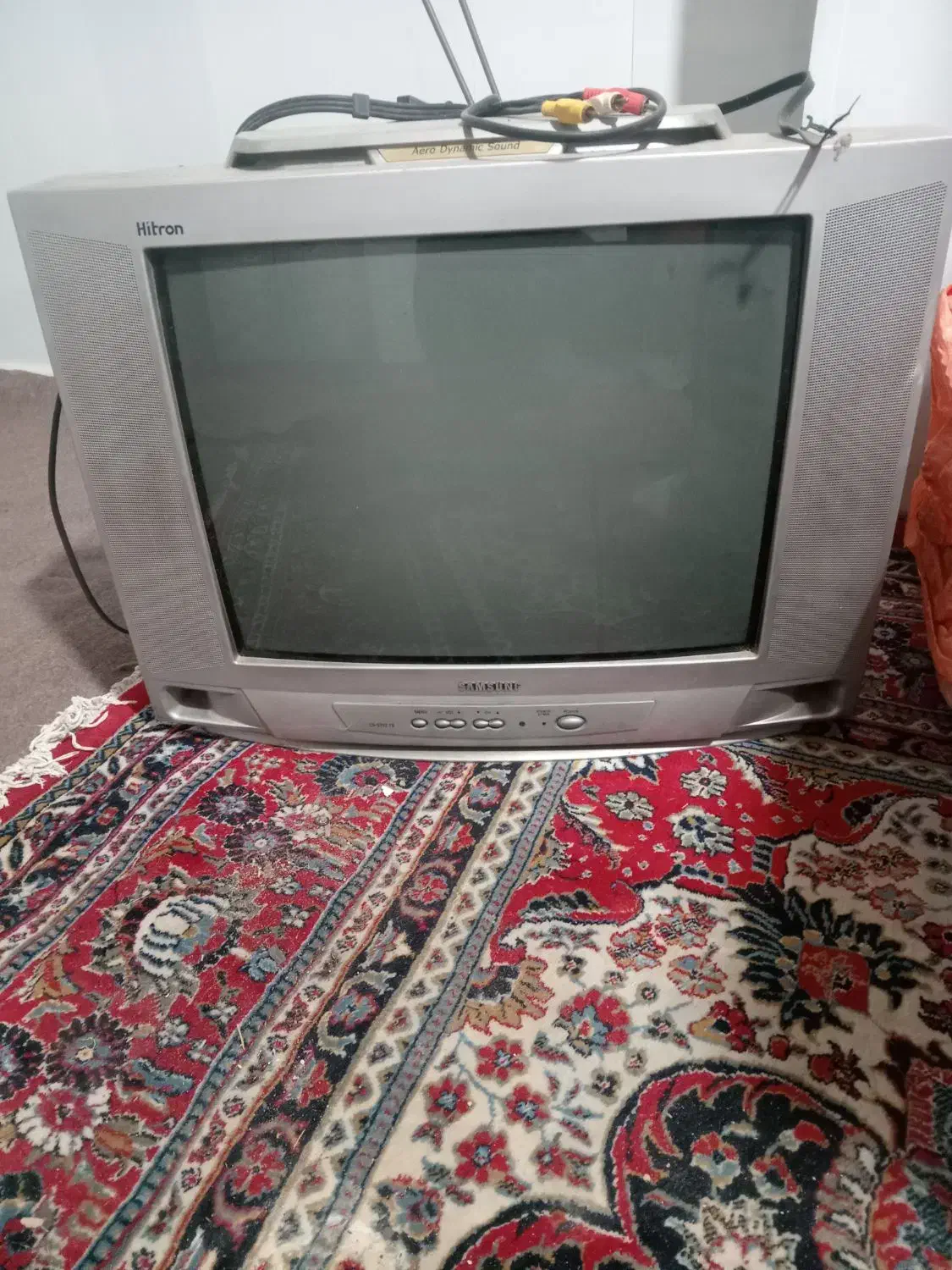 تلویزیون|تلویزیون و پروژکتور|رشت, بیجارپس|دیوار