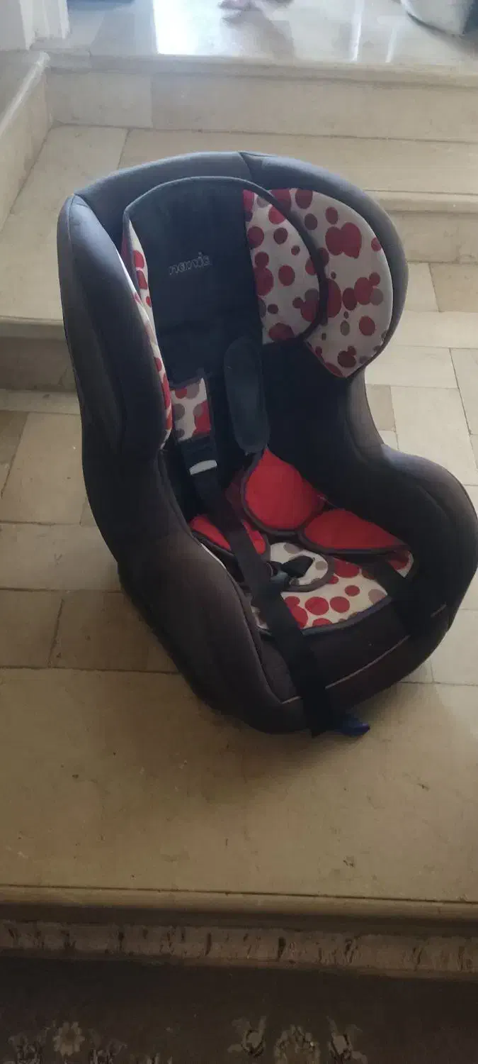 صندلی خودرویی کودک|اسباب و اثاث بچه|شیراز, شهرک گلستان|دیوار