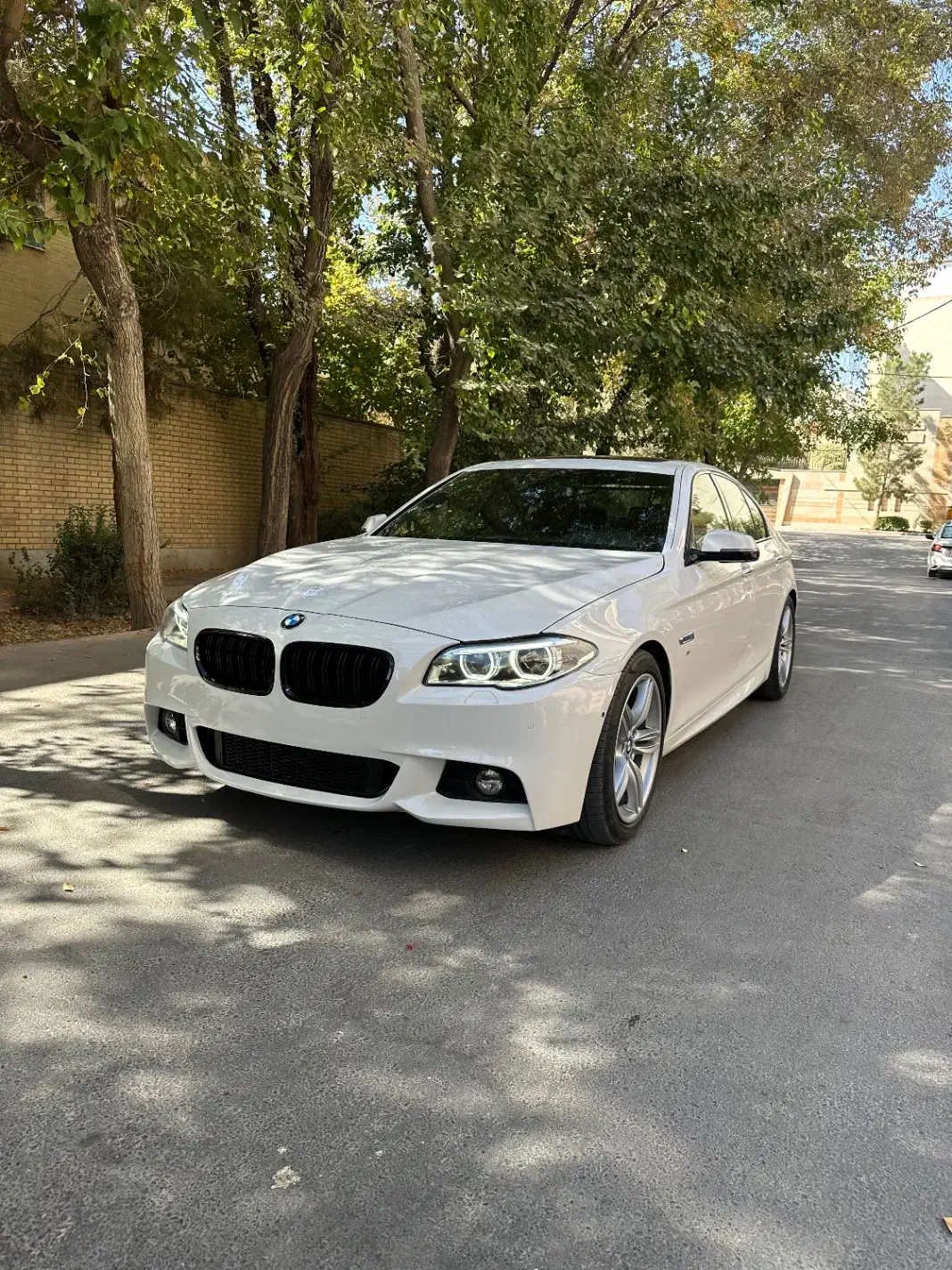 Bmw 528 i 2014 - بدون رنگ - تک کلید- ۱۲۰ تا کار|خودرو سواری و وانت|اصفهان, شاهزید|دیوار