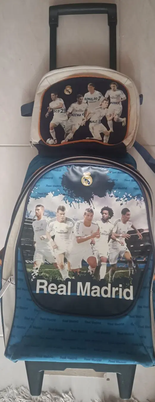 کیف چرخدار در حد نو اورجینال خارجی Real madrid|کیف، کفش، کمربند|شیراز, فضلآباد|دیوار