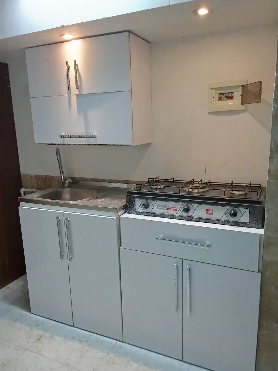 اجاره سوئیت تجاری۲۰ متری/کوچه زمرد/فوری|اجارهٔ آپارتمان|چالوس, |دیوار