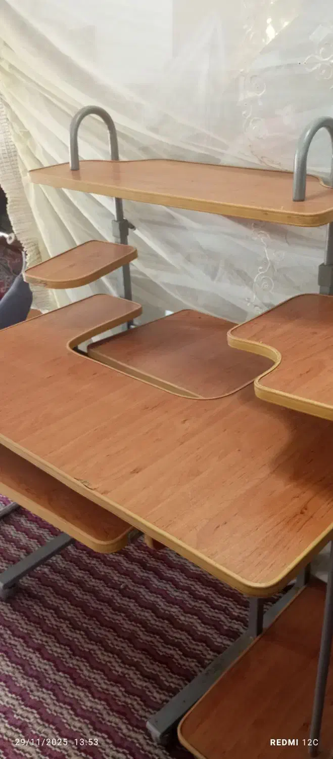 میز کامپیوتر|میز تحریر و کامپیوتر|قائن, |دیوار