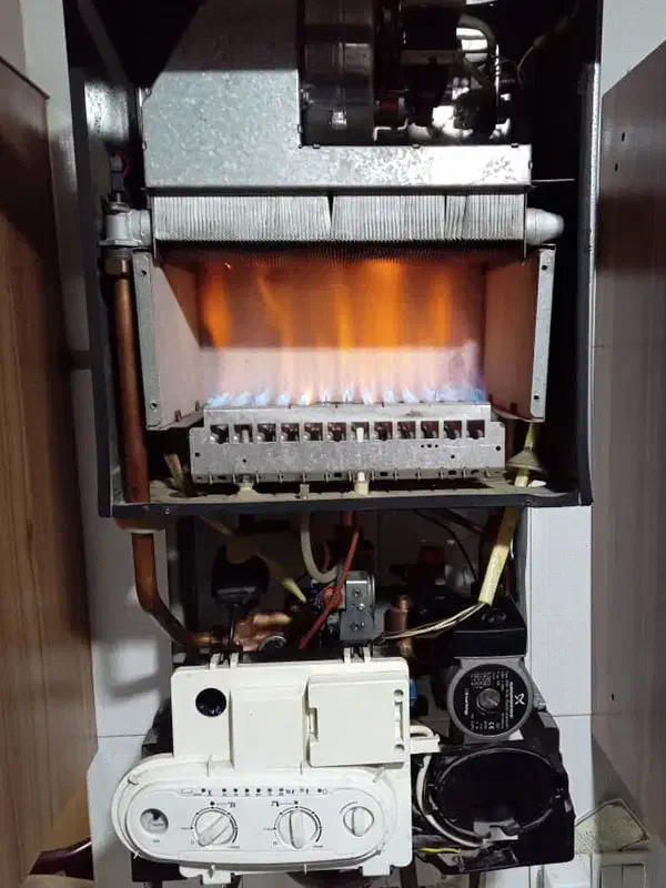 تعمیر و سرویس تخصصی انواع پکیج دیواری|خدمات پیشه و مهارت|مرودشت, پشت سایپا‎|دیوار