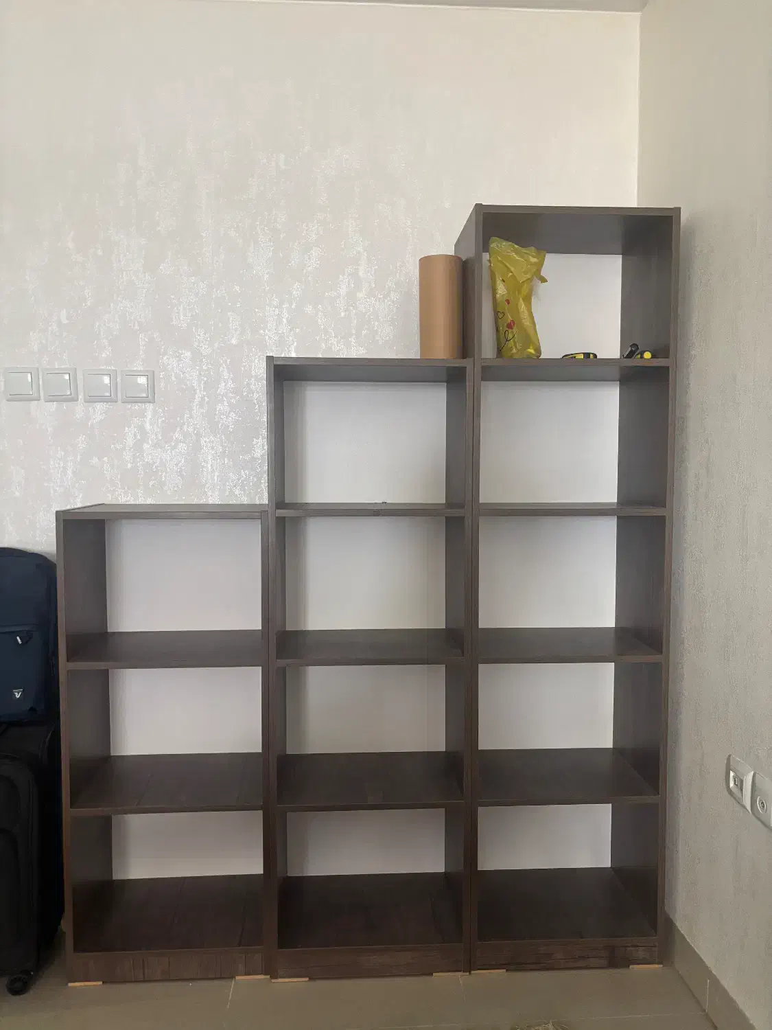 کتابخانه ۱۲ خانه|کتابخانه، شلف، قفسه‌های دیواری|شیراز, فرهنگ شهر|دیوار