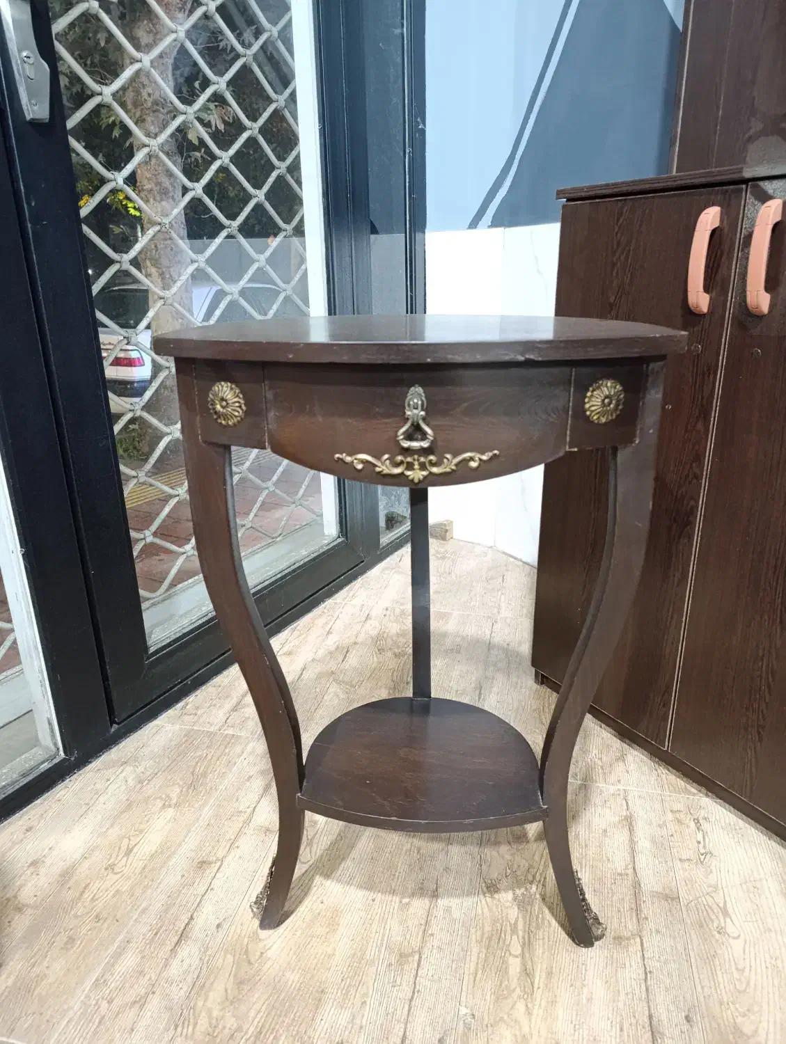 میز زیر تلفن|جاکفشی، کمد، دراور|تالش, هشتپر|دیوار