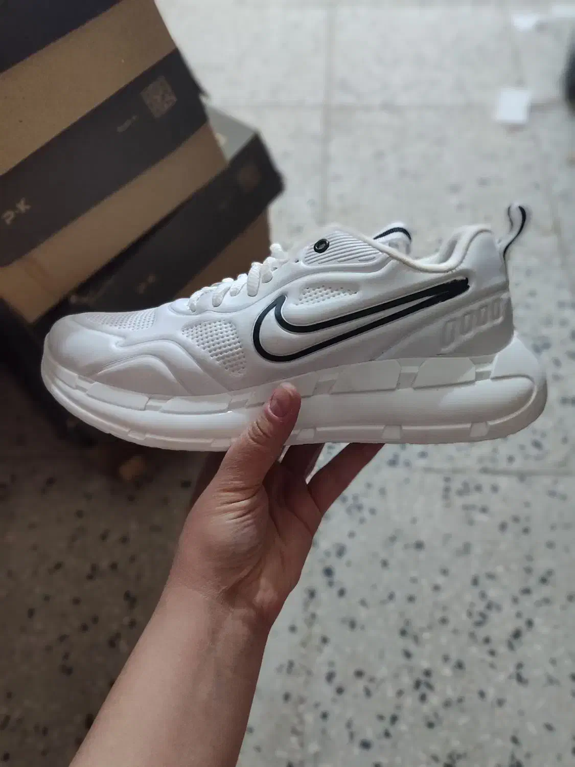 کتونی مردونه|کیف، کفش، کمربند|یاسوج, |دیوار