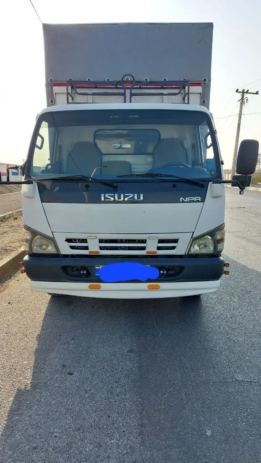 ایسوزو ۶ تن مسقف عروسک|خودرو سنگین|یزد, |دیوار