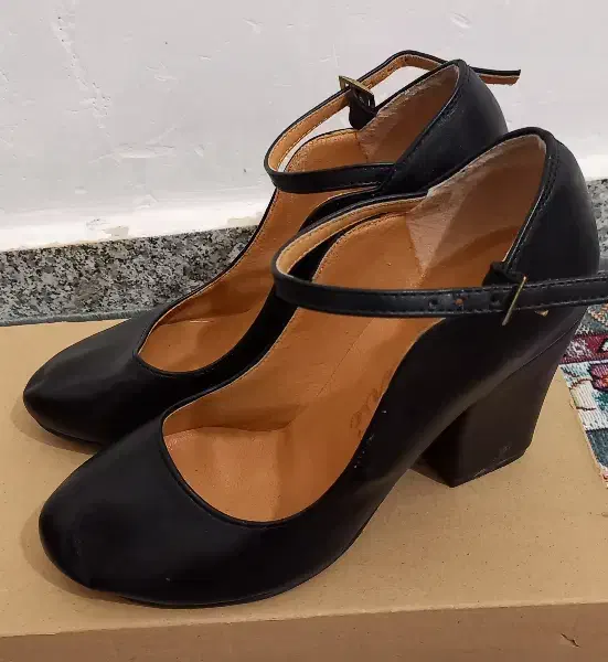 کفش|کیف، کفش، کمربند|سنقر, |دیوار