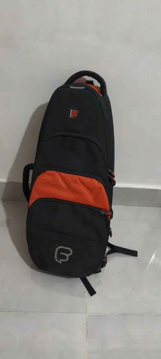 کیف گیتار|گیتار، بیس، امپلیفایر|کرج, حصارک بالا|دیوار