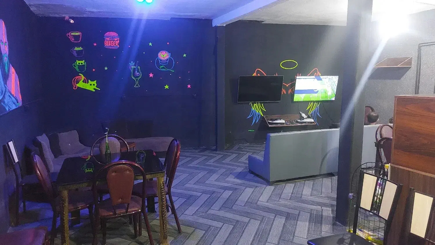 واگذاری کافه|اجارهٔ مغازه و غرفه|کرمان, |دیوار