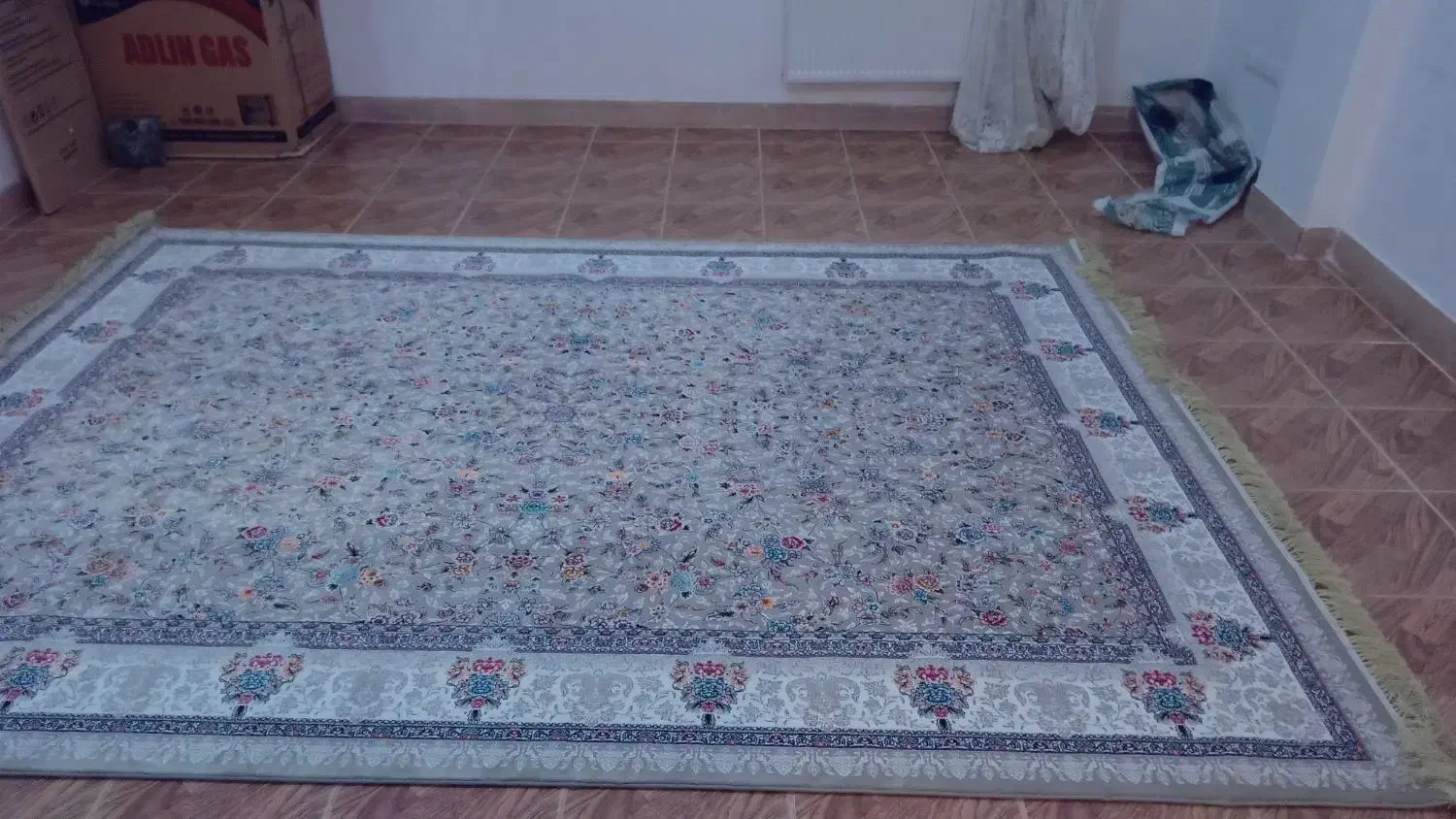 درحدنو|فرش|قدس, شهرقدس|دیوار