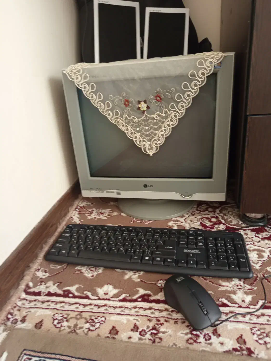 مانیتور ال جی وکیلوردوموس|قطعات و لوازم جانبی رایانه|طرقبه, |دیوار