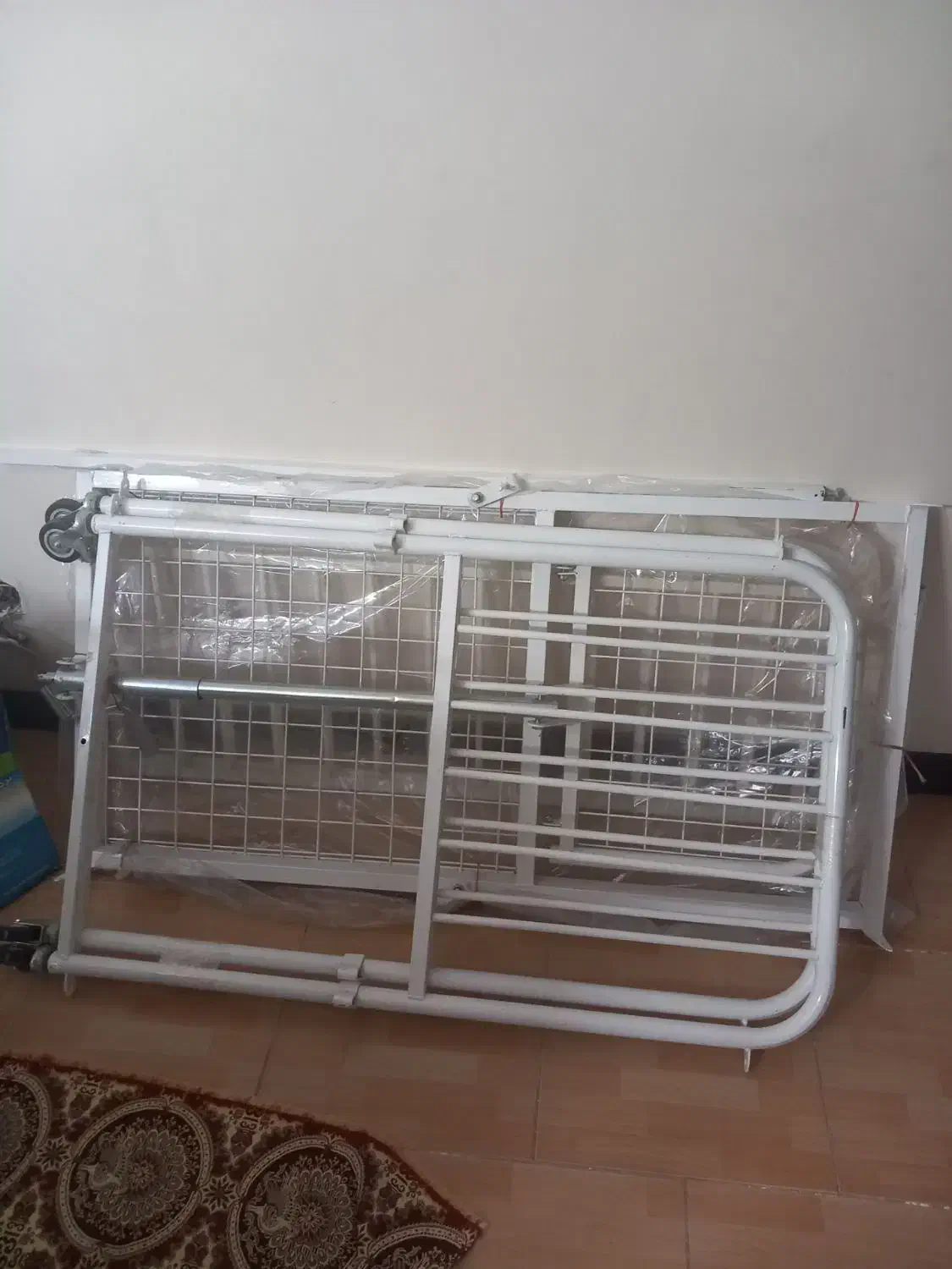 تخت بیمار برای نوجوان|پزشکی|پاکدشت, شهرک امام رضا|دیوار