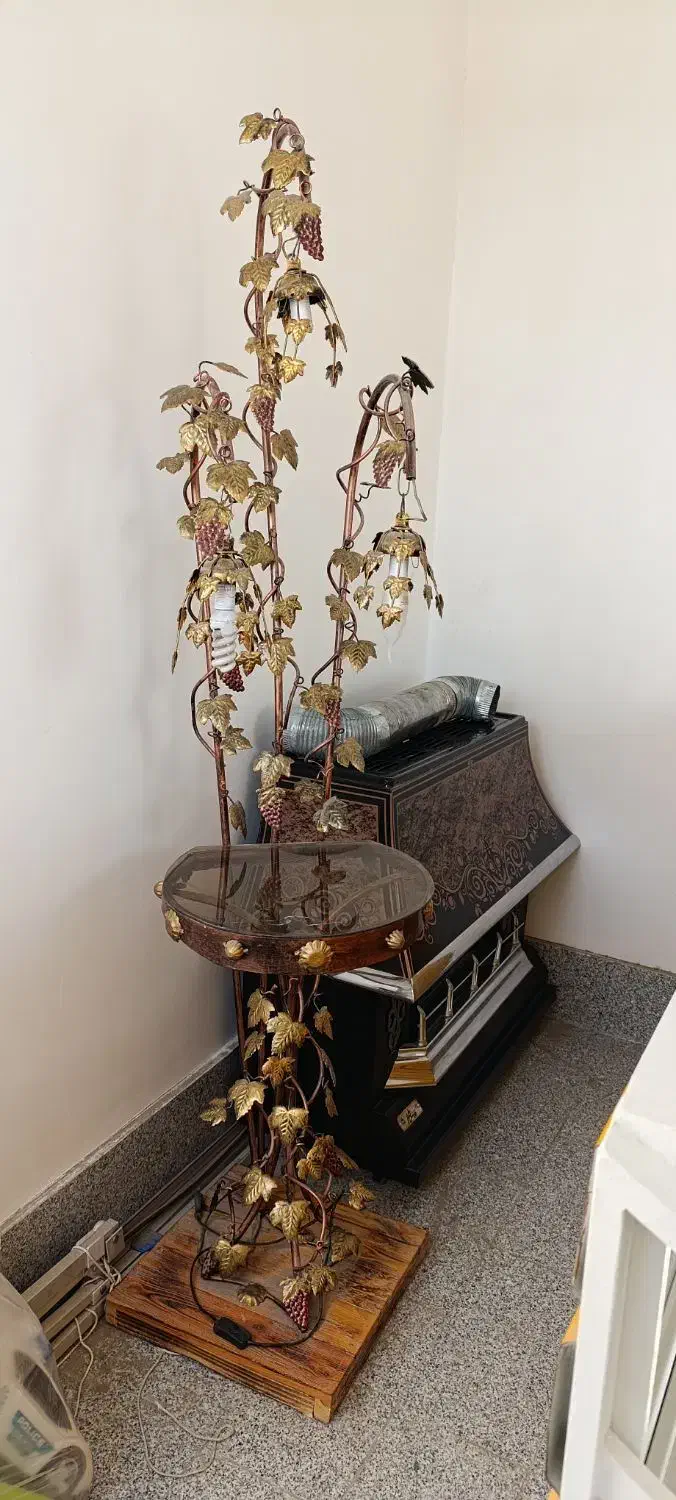 جا تلفنی و چراغ شب بسیار شیک با سه شعله|چراغ خواب و آباژور|تبریز, |دیوار