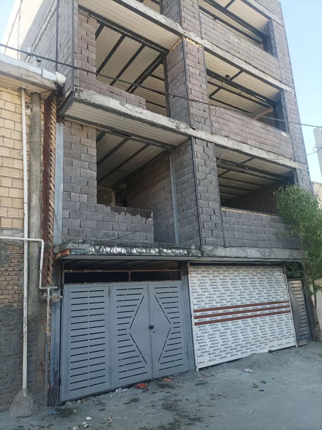 خانه گلشن پشت نانوایی شیخ بایزید|فروش آپارتمان|سنندج, |دیوار