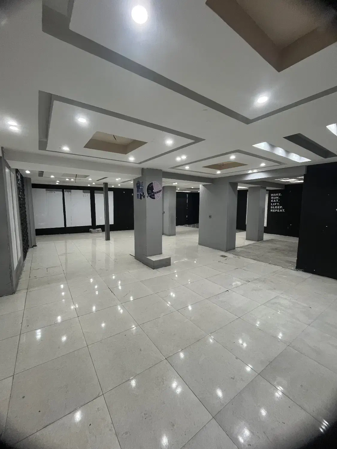 اجاره زیرزمین ۱۷۰ متری براصلی هراز|اجارهٔ مغازه و غرفه|آمل, |دیوار