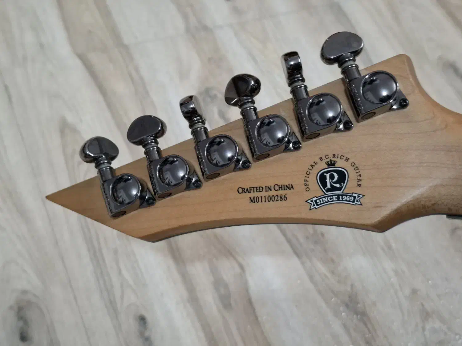 گیتار الکتریک Bc rich|گیتار، بیس، امپلیفایر|تهران, نیروی هوایی (پیروزی)|دیوار