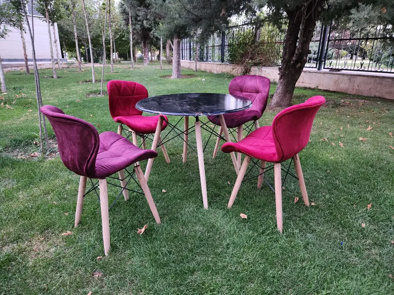 میز و صندلی طبی|میز و صندلی غذاخوری|کرج, کوی گلها|دیوار