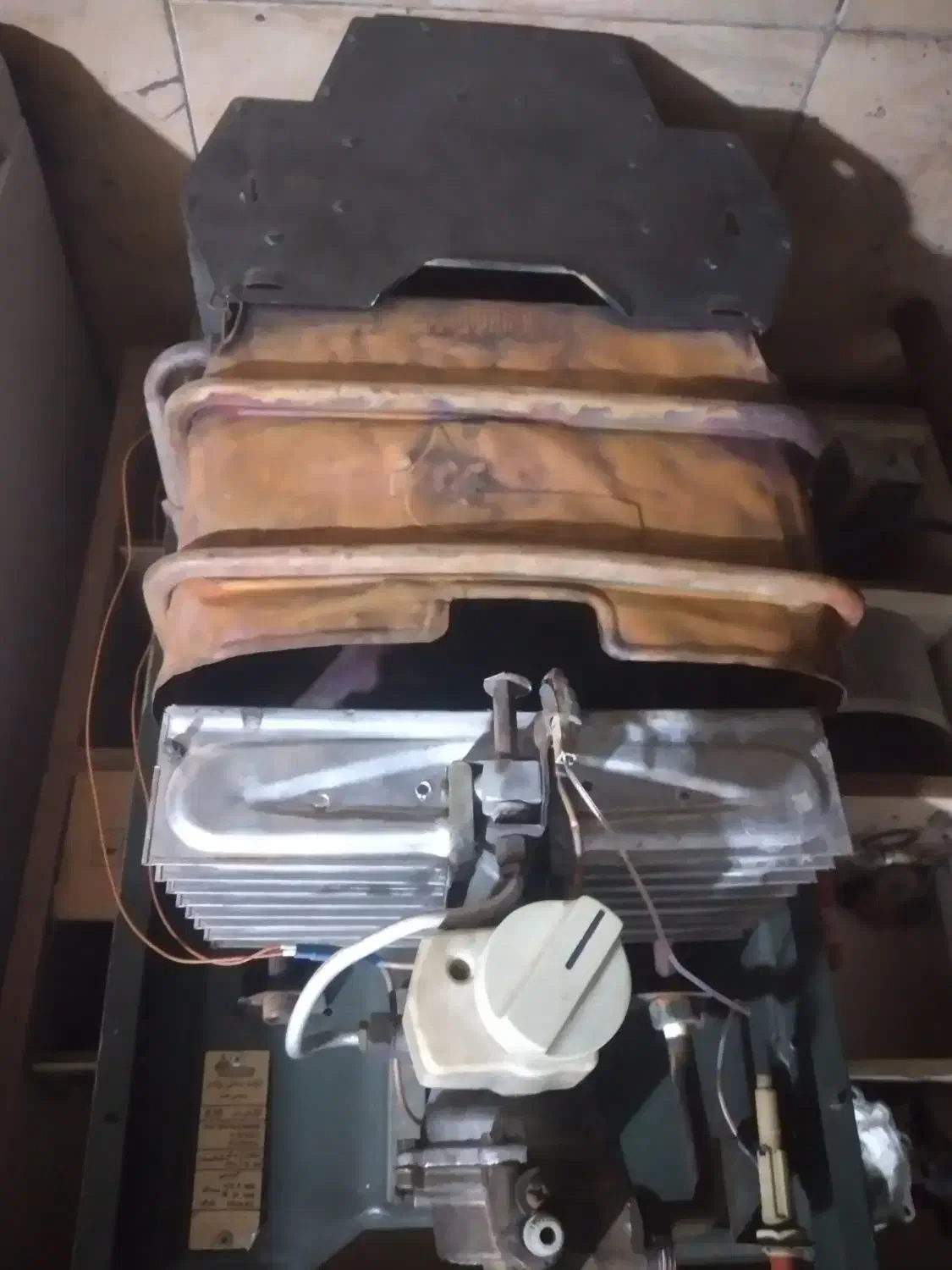 آبگرمکن b15 دو ولوم بوتان۵/۵۰۰|آبگرمکن، پکیج، شوفاژ|تهران, شمیران‌نو|دیوار
