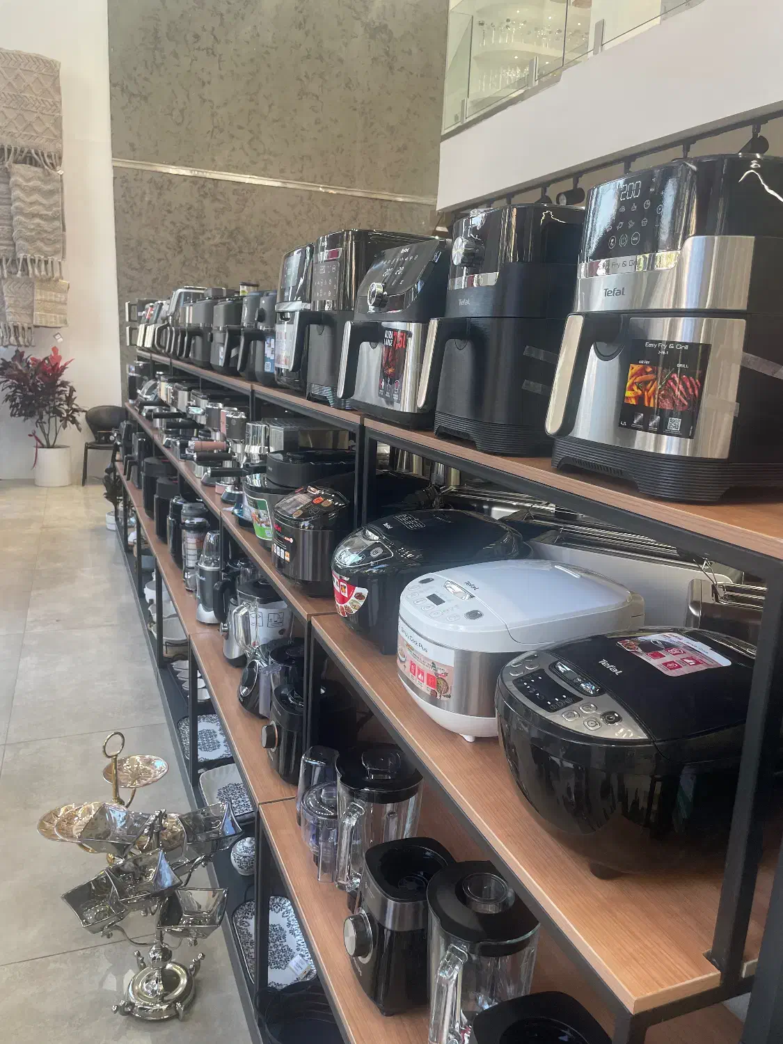 فروشنده لوازم خانگی|استخدام بازاریابی و فروش|تهران, زرگنده|دیوار