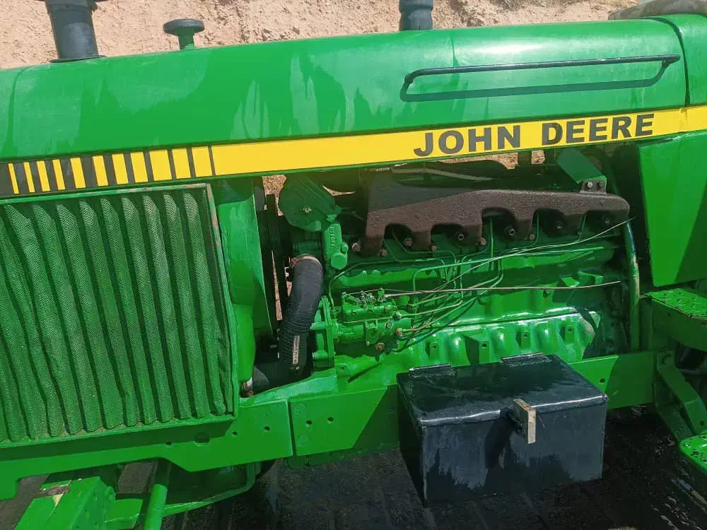 تراکتور جاندیر  سمپاش پاژن ۸۰۰ لیتری|خودرو سنگین|مرودشت, نقش رستم|دیوار