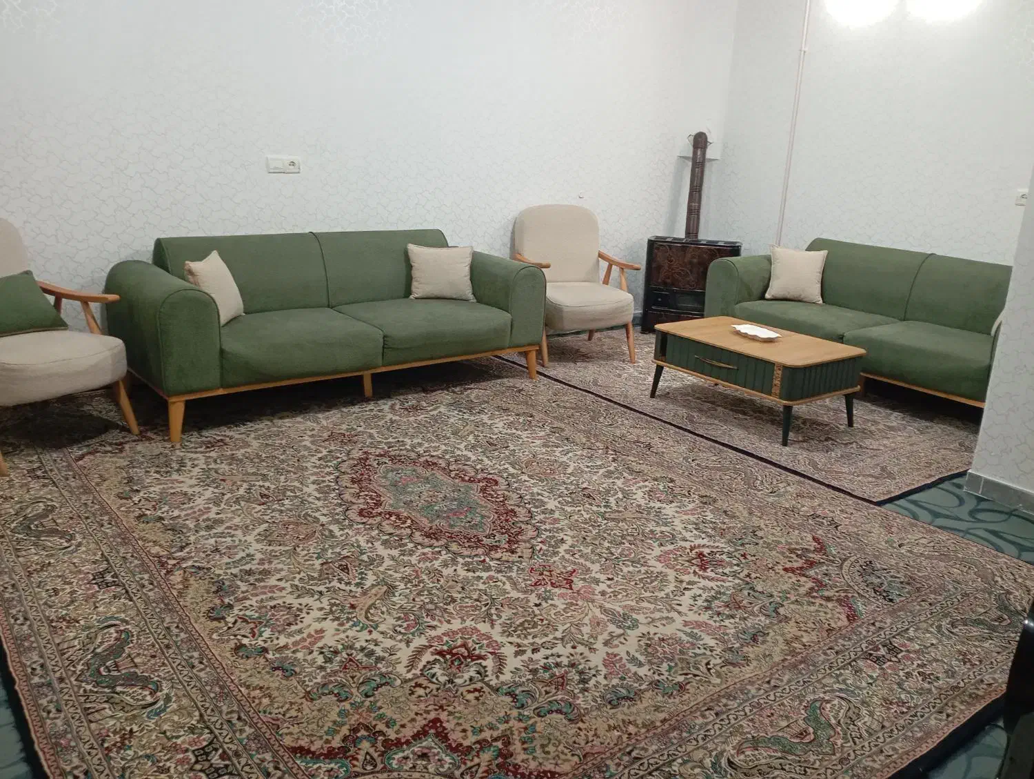 سویت منزل دربست|اجارهٔ کوتاه‌مدت آپارتمان و سوئیت|همدان, |دیوار