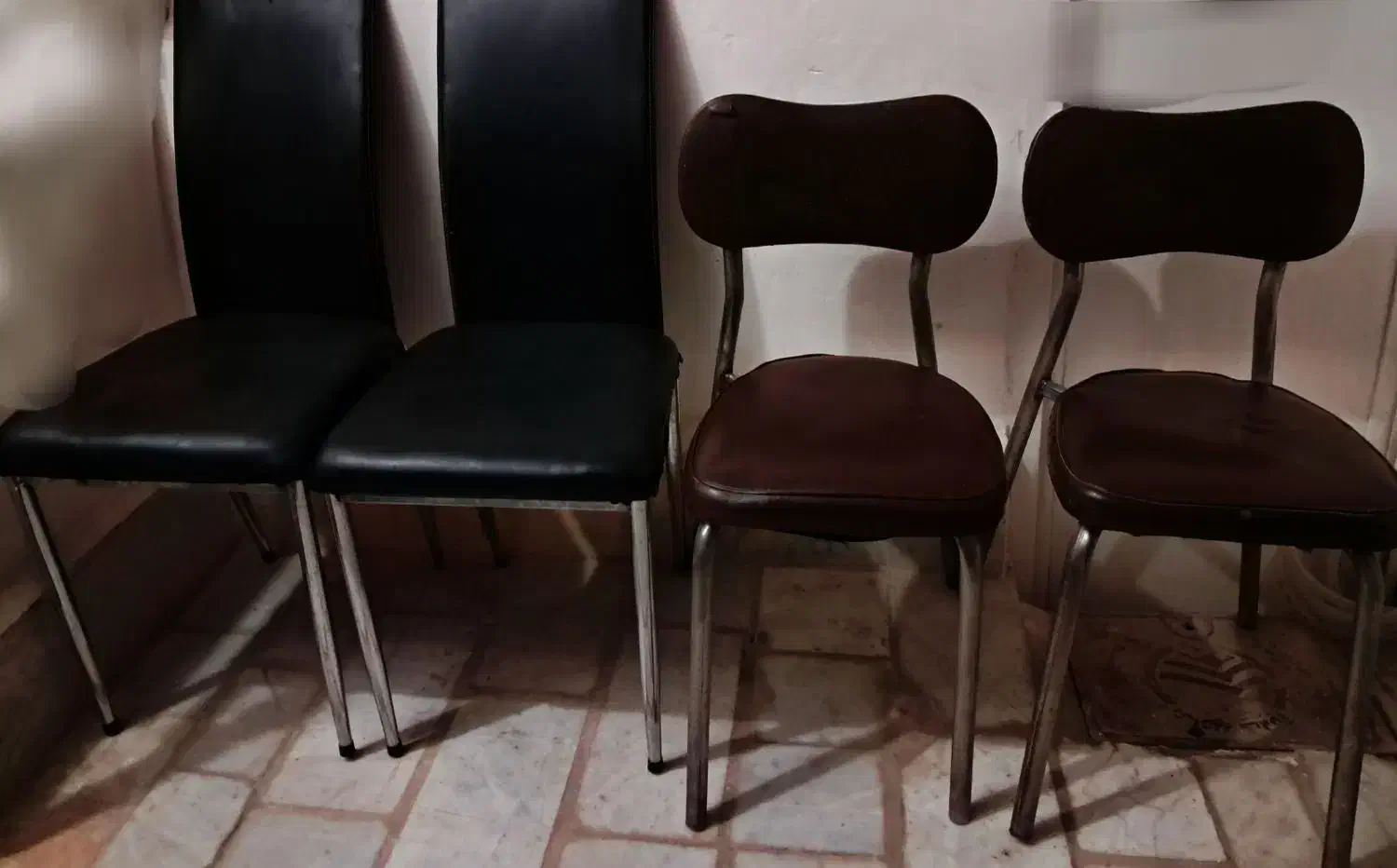 صندلی|صندلی و نیمکت|قوچان, |دیوار