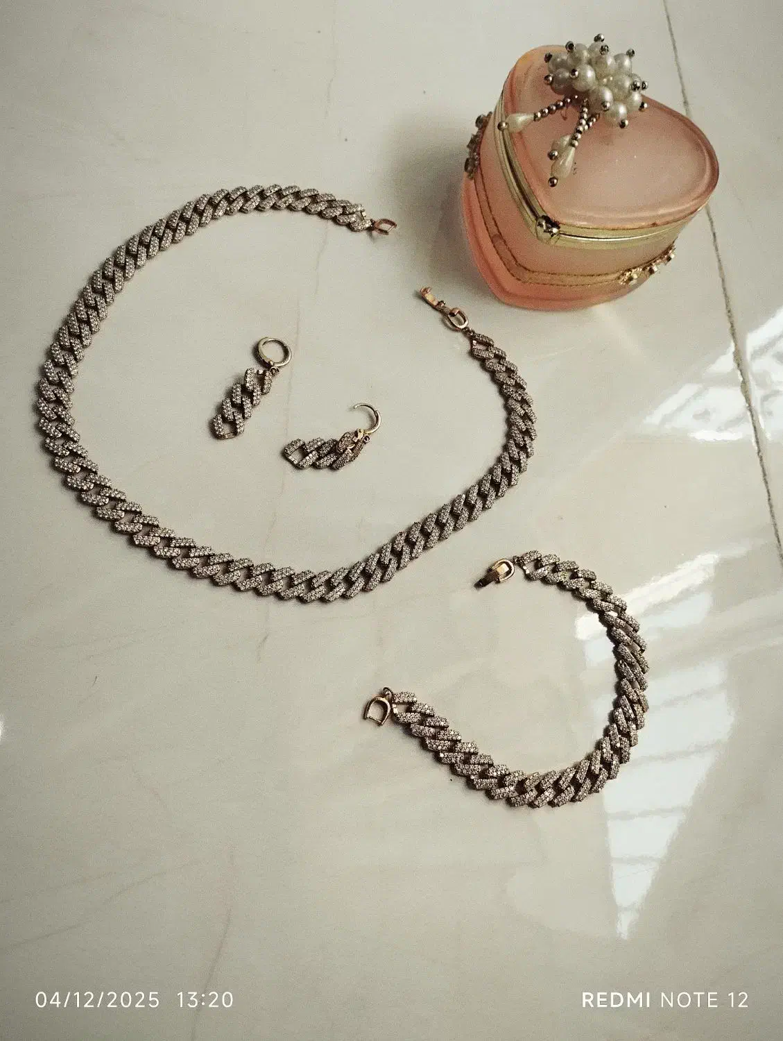 سرویس رنگ ثابت طلایی|بدلیجات|اسلام‌شهر, شهرک توحید|دیوار