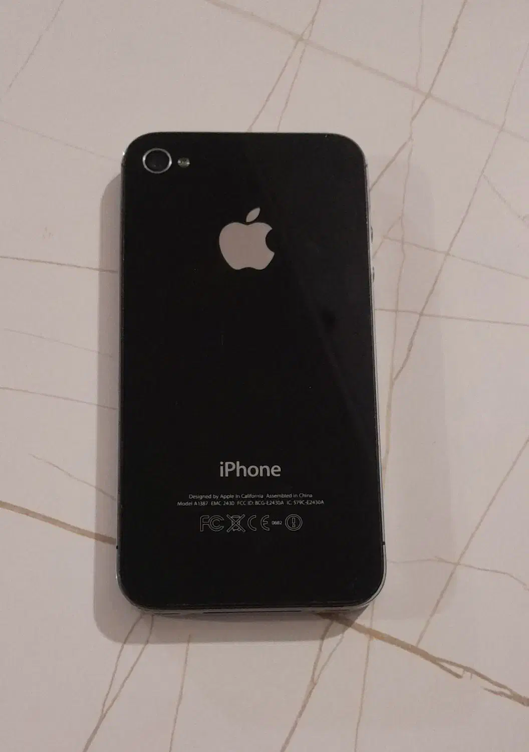 آیفون ۴ s|موبایل|چهارباغ, |دیوار