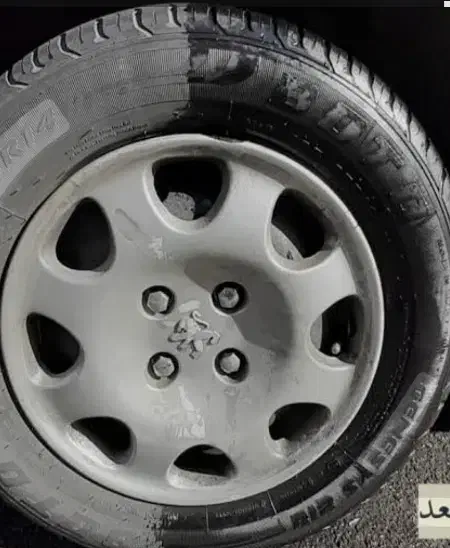 واکس تایر نانوسان|قطعات یدکی و لوازم جانبی|مشهد, عنصری|دیوار