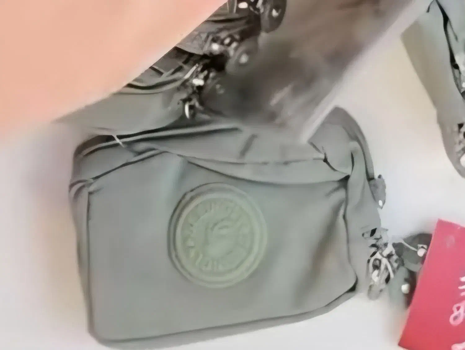 گمشده (مژدگانی دارد)|کیف، کفش، کمربند|کرمانشاه, |دیوار