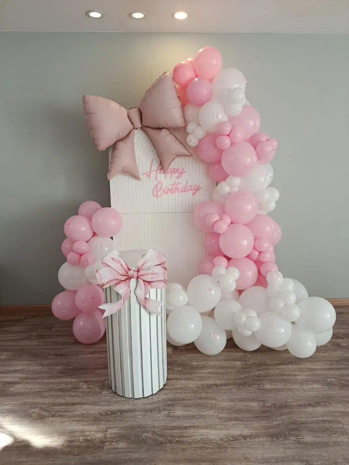 بادکنک آرایی اقتصادی|خدمات پذیرایی، مراسم|تهران, شهران جنوبی|دیوار