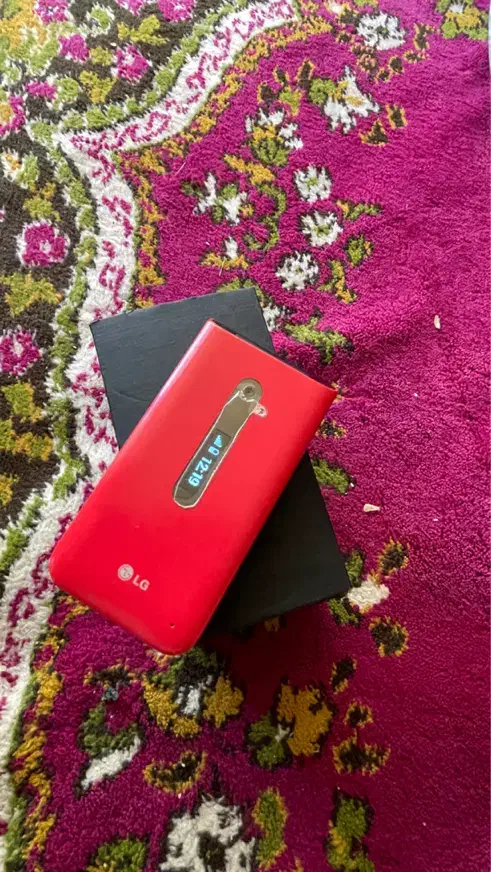 گوشی LG folder 2|موبایل|شیراز, آزادی|دیوار