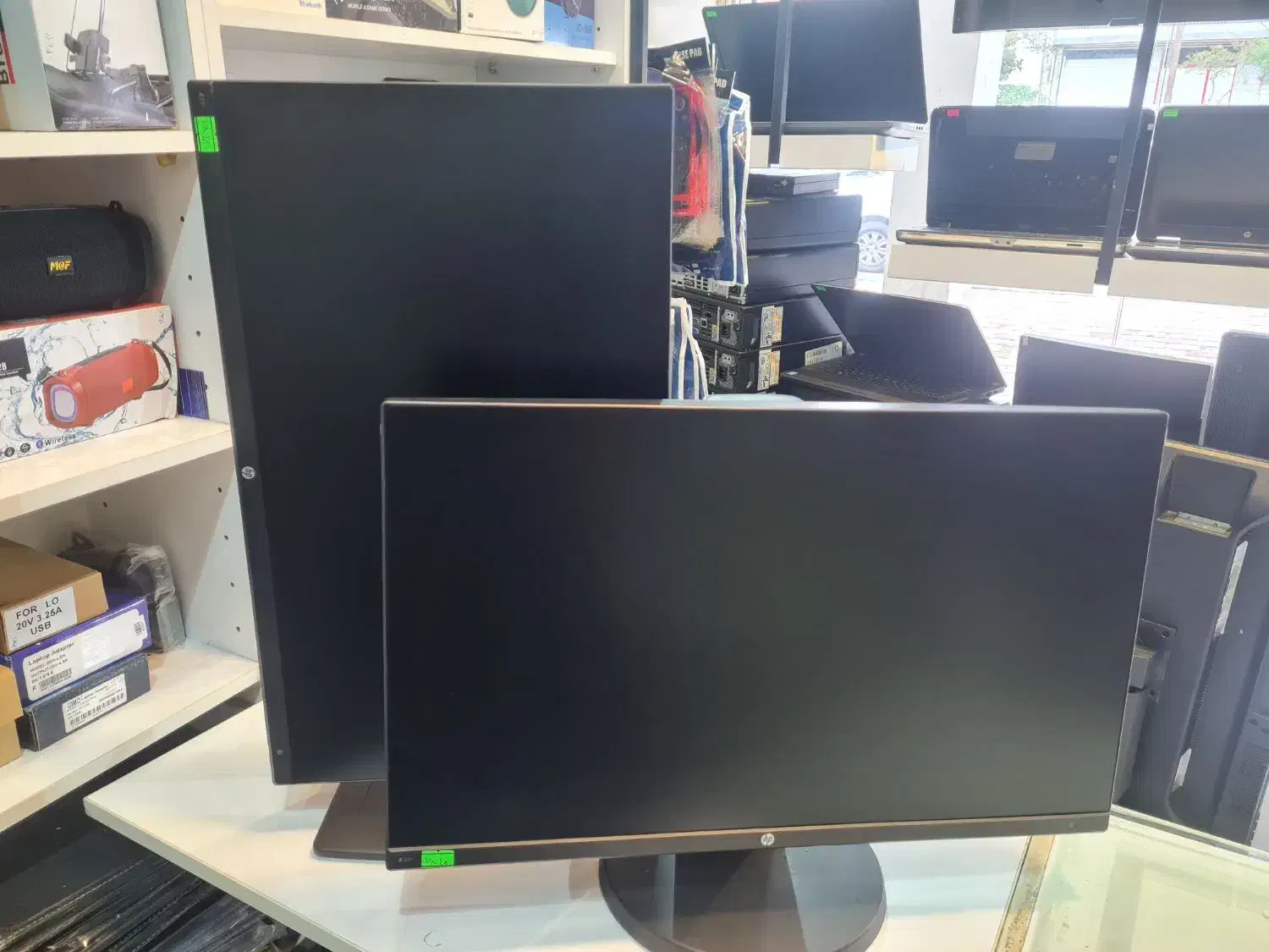 فروش مانیتور حرفه‌ای HP Z23n|قطعات و لوازم جانبی رایانه|بندر انزلی, آخرخط|دیوار