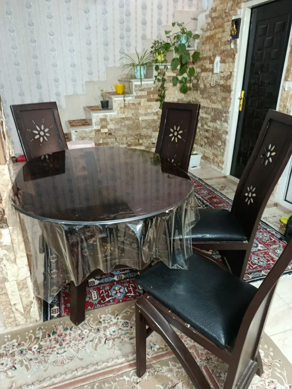 میزناهارخوری|میز و صندلی غذاخوری|اراک, |دیوار