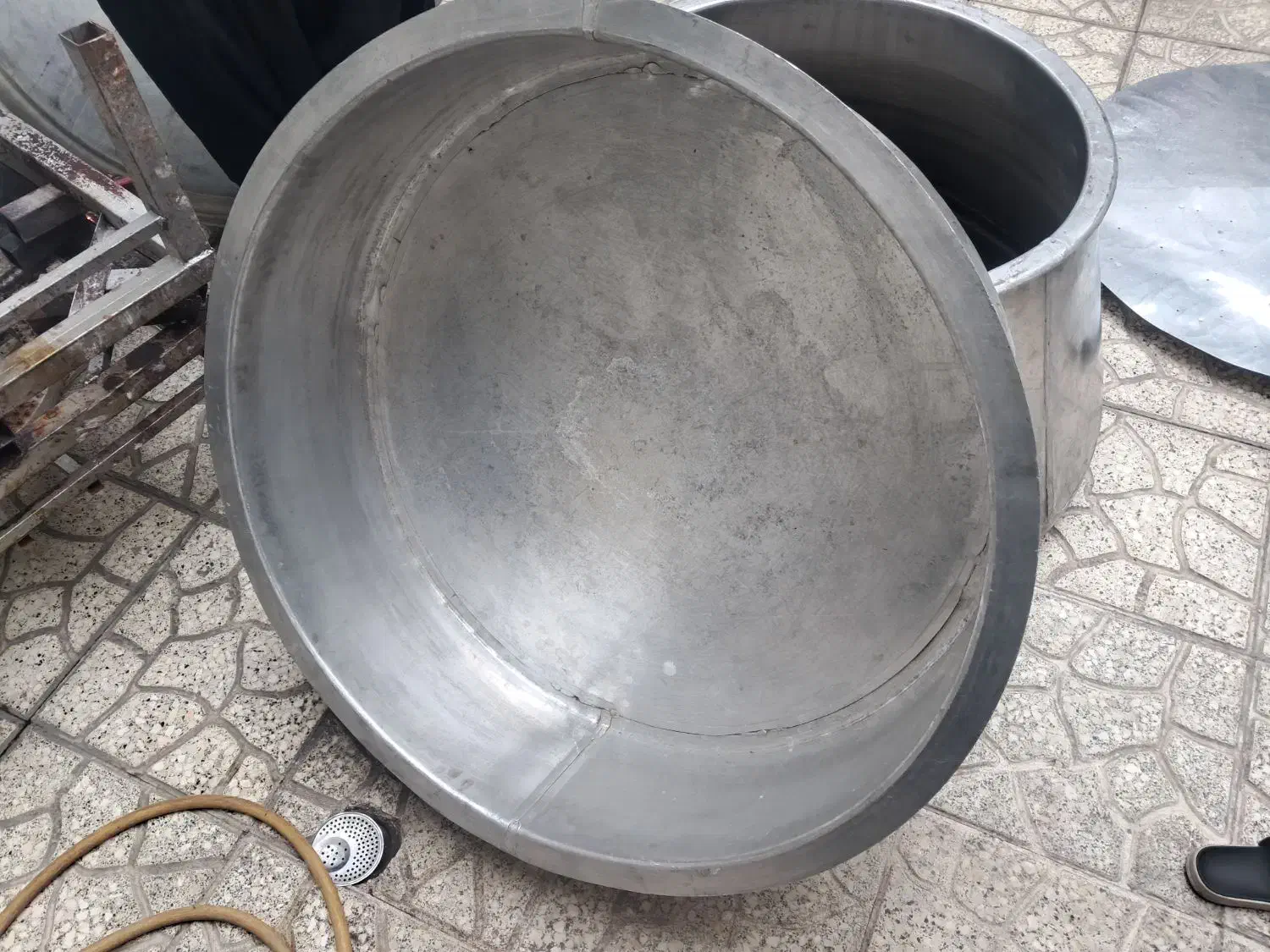 پاتیل  هیتی. بسیار زخیم و سنگین  با درب|ظروف پخت‌وپز|تهران, وصفنارد|دیوار