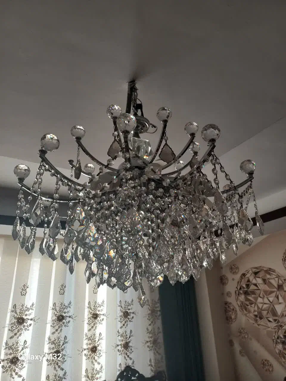 لوستر کریستالی|لوستر و چراغ آویز|ری, علایین|دیوار