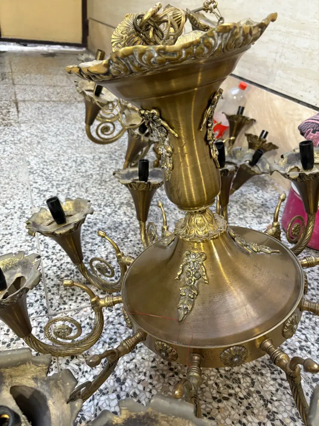 لوستر ده شاخه با دیوار کوب|لوستر و چراغ آویز|شهریار, کهنز|دیوار