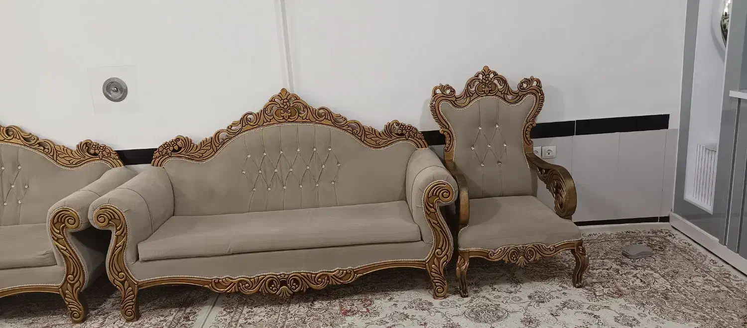 مبل ۸نفره|مبلمان خانگی و میز عسلی|سردشت, |دیوار