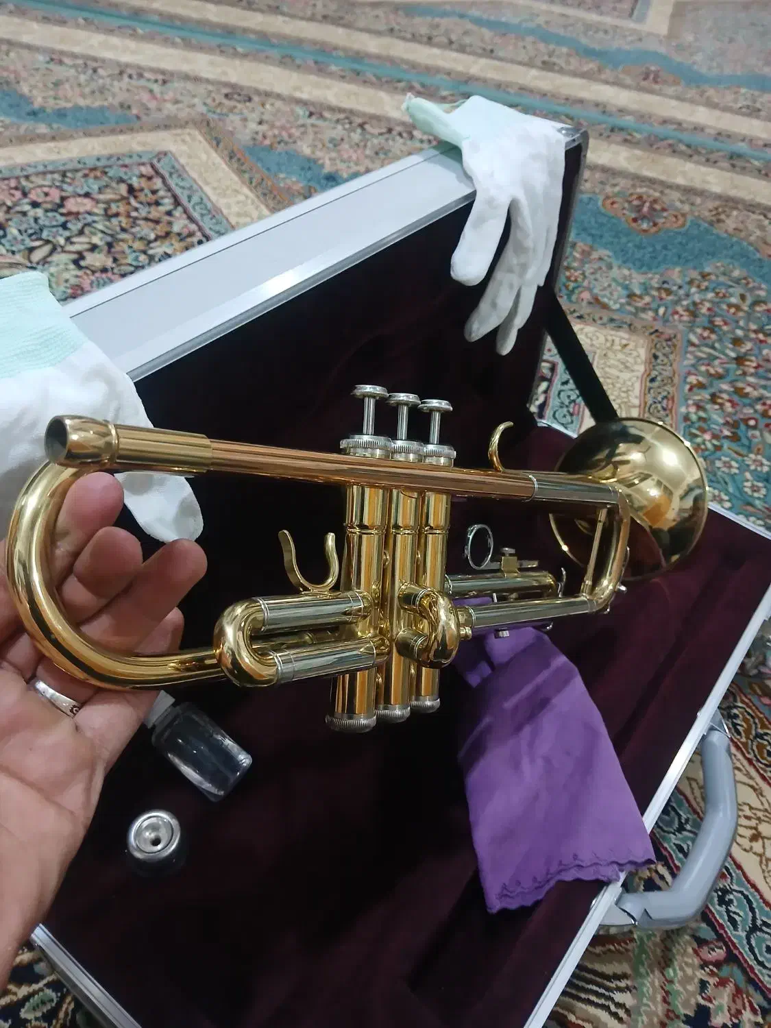 ترومپت سوزوکی|سازهای بادی|بافق, |دیوار