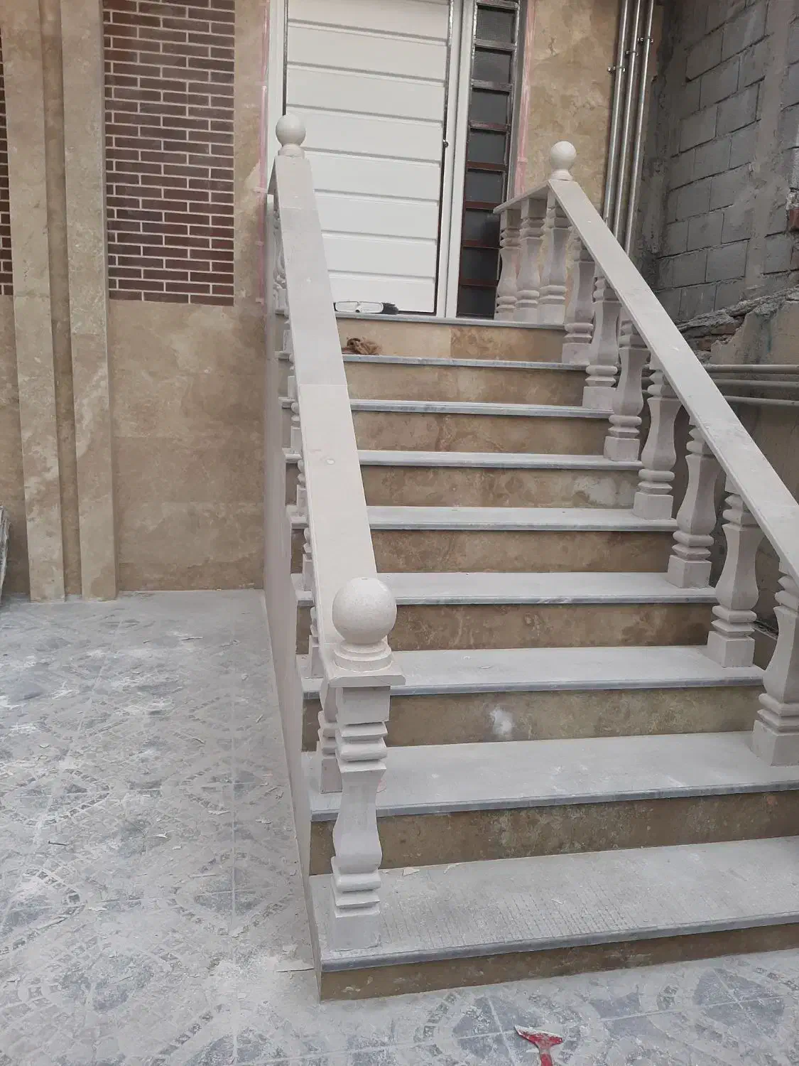 نصب نرده سنگی|خدمات پیشه و مهارت|ارومیه, |دیوار