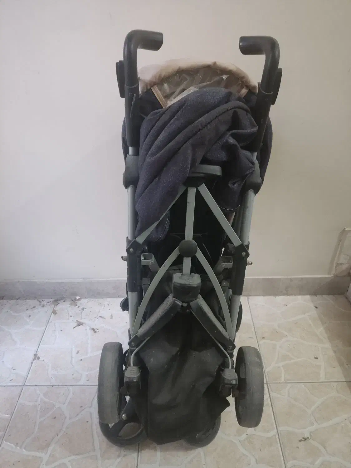 کالسکه کودک Chipolino مدل عصایی|کالسکه و لوازم جانبی|اصفهان, خرم|دیوار