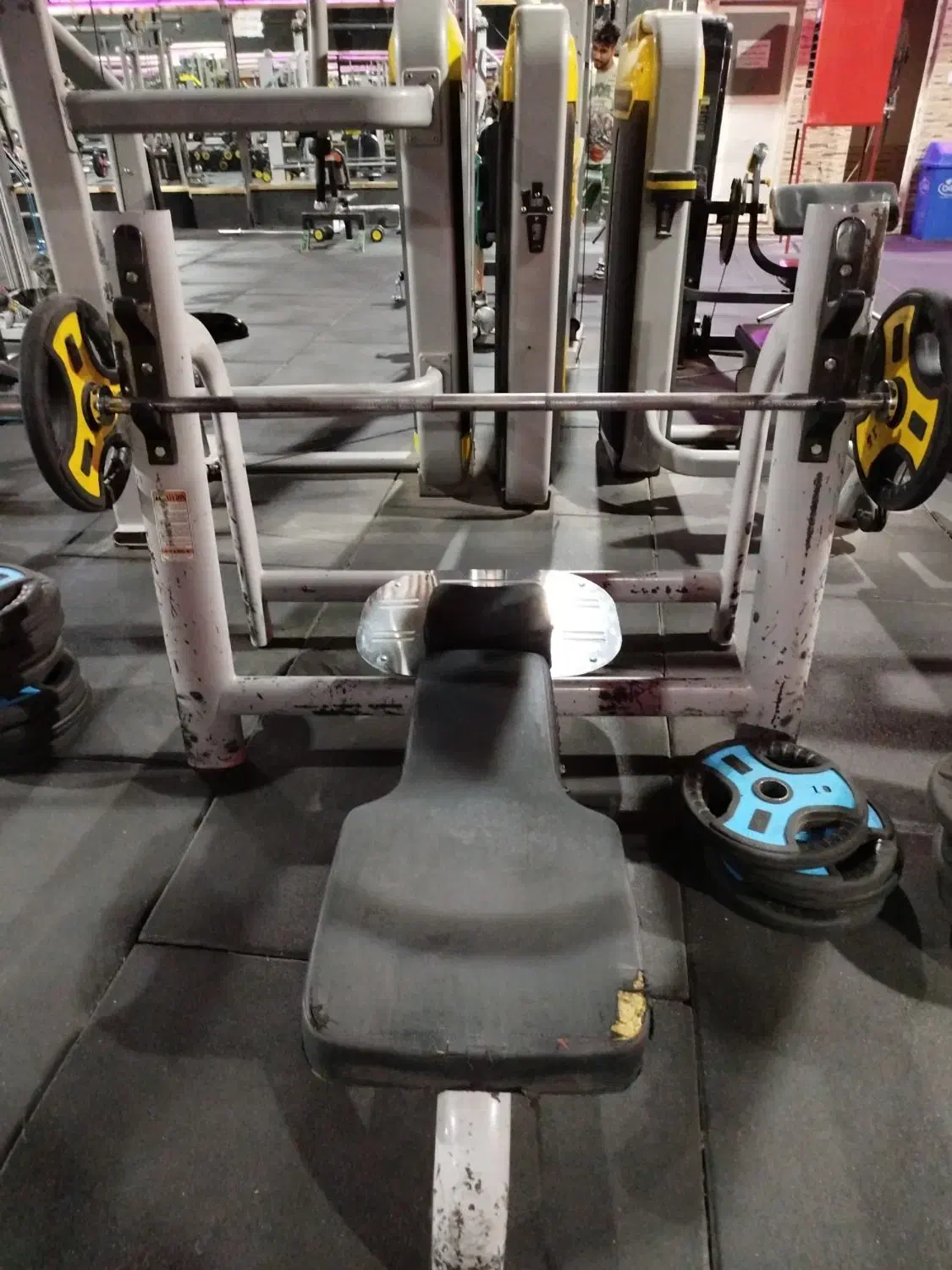 دستگاه بدنسازی پرس سینه بالا سینه زیر سینه|تجهیزات ورزشی|قرچک, دانشگاه پیام نور قرچک|دیوار