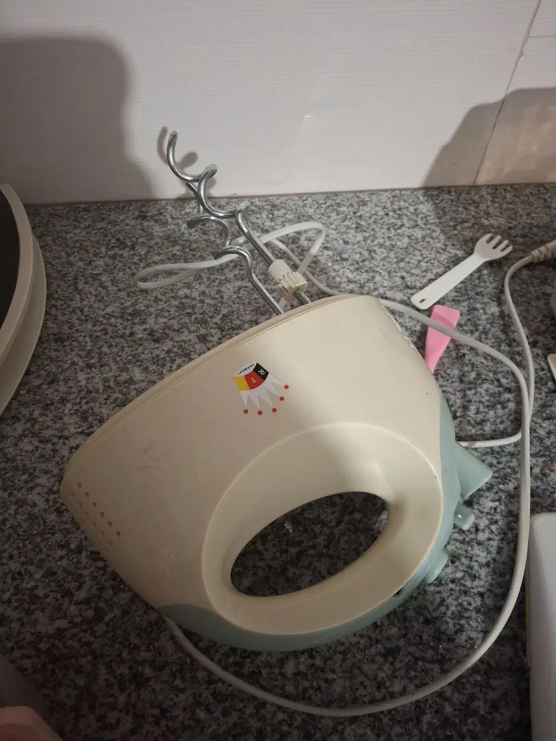 همزن پر قدرت  برای خمیر نسبتاً زیاد کیک|سایر لوازم برقی|یاسوج, |دیوار