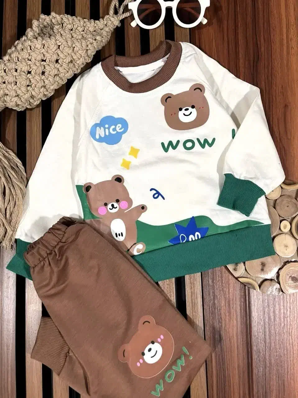 نینی کده.|کفش و لباس بچه|تاکستان, |دیوار