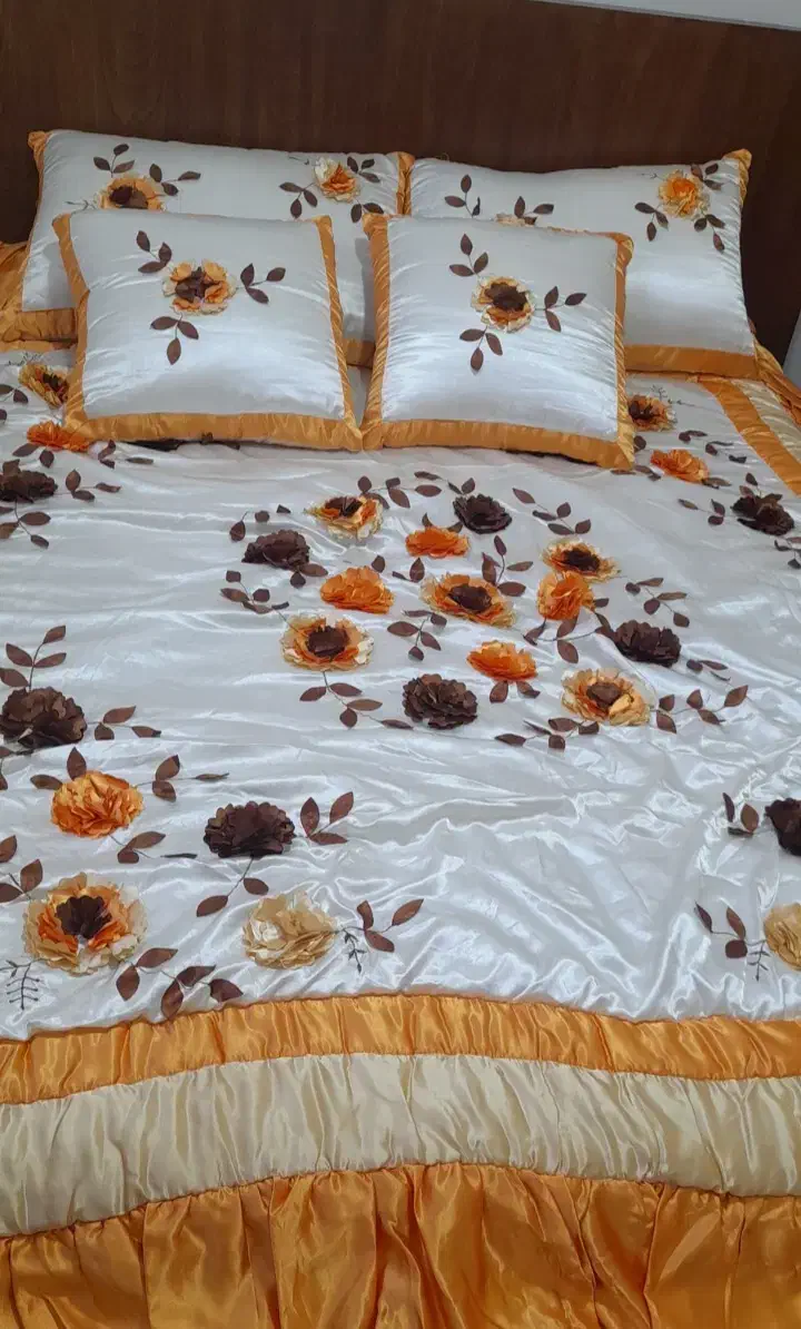 روتختی دونفره ساتن گل برجسته|سرویس روتختی|شهرکرد, |دیوار