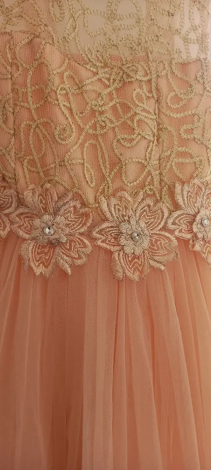 لباس عروس دخترانه نو|کفش و لباس بچه|هشتگرد, هشتگرد قدیم|دیوار